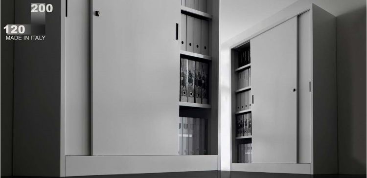 Immagine di Armadio metallo cm. 120 x 45 x 200(H)