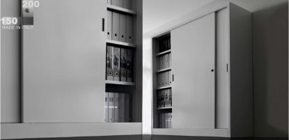 Immagine di Armadio metallo cm. 150 x 45 x 200(H)