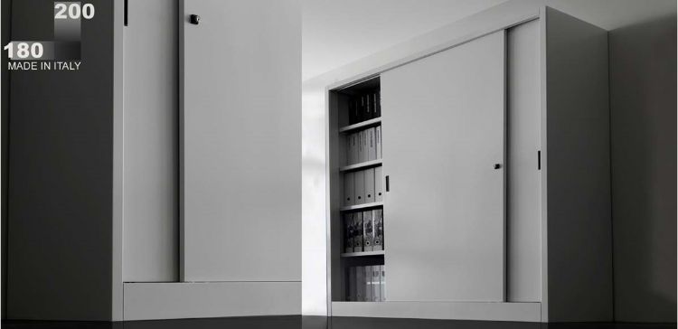 Immagine di Armadio metallo cm. 180 x 45 x 200(H)