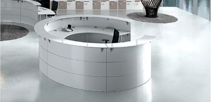 Immagine di Bancone reception .. quasi circolare