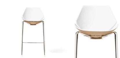 Sgabello fisso Eos Ufficiostile alto 106 cm con scocca bicolore in polipropilene, retro lucido, struttura cromata a 4 gambe e poggiapiedi in acciaio cromato, codice prodotto ITDMEO05.