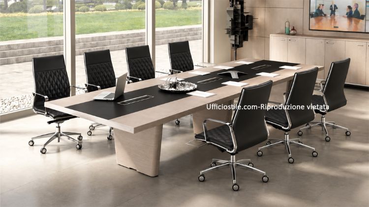 Picture of Wired Meeting Room