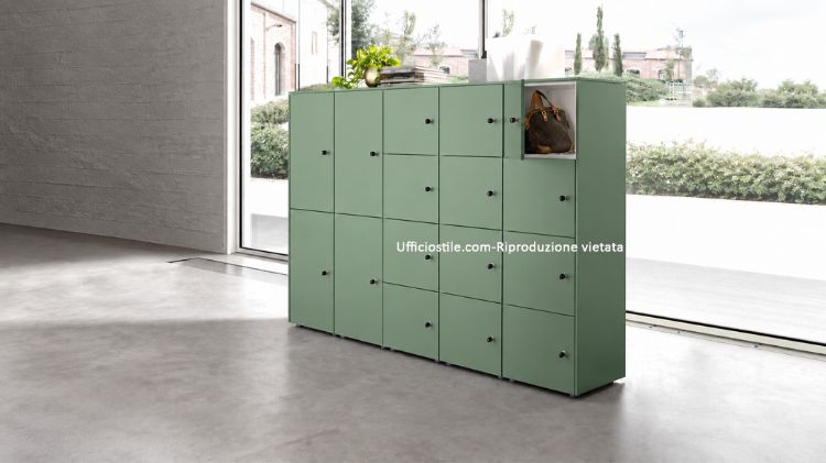Picture of Modular lockers with individual compartments